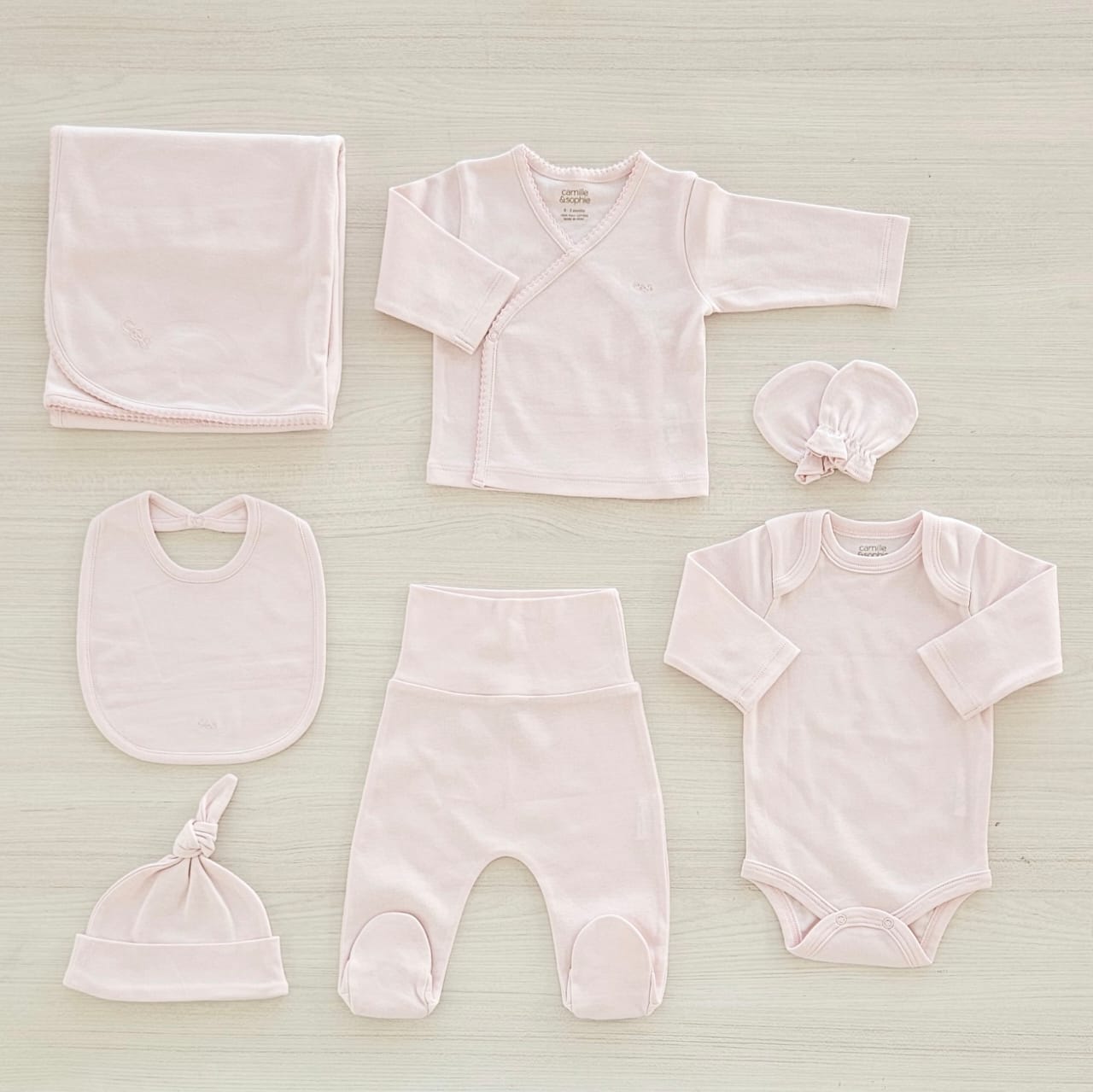Pink Essentials Set 7pcs
