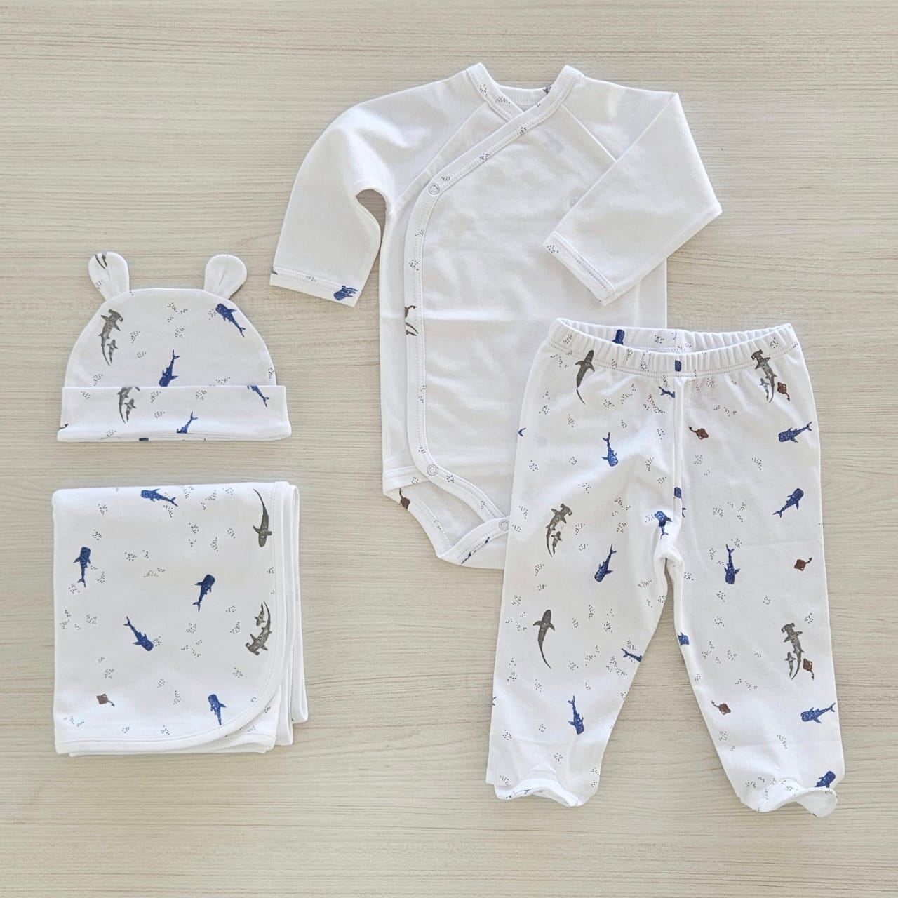 Sharks Set 5pcs